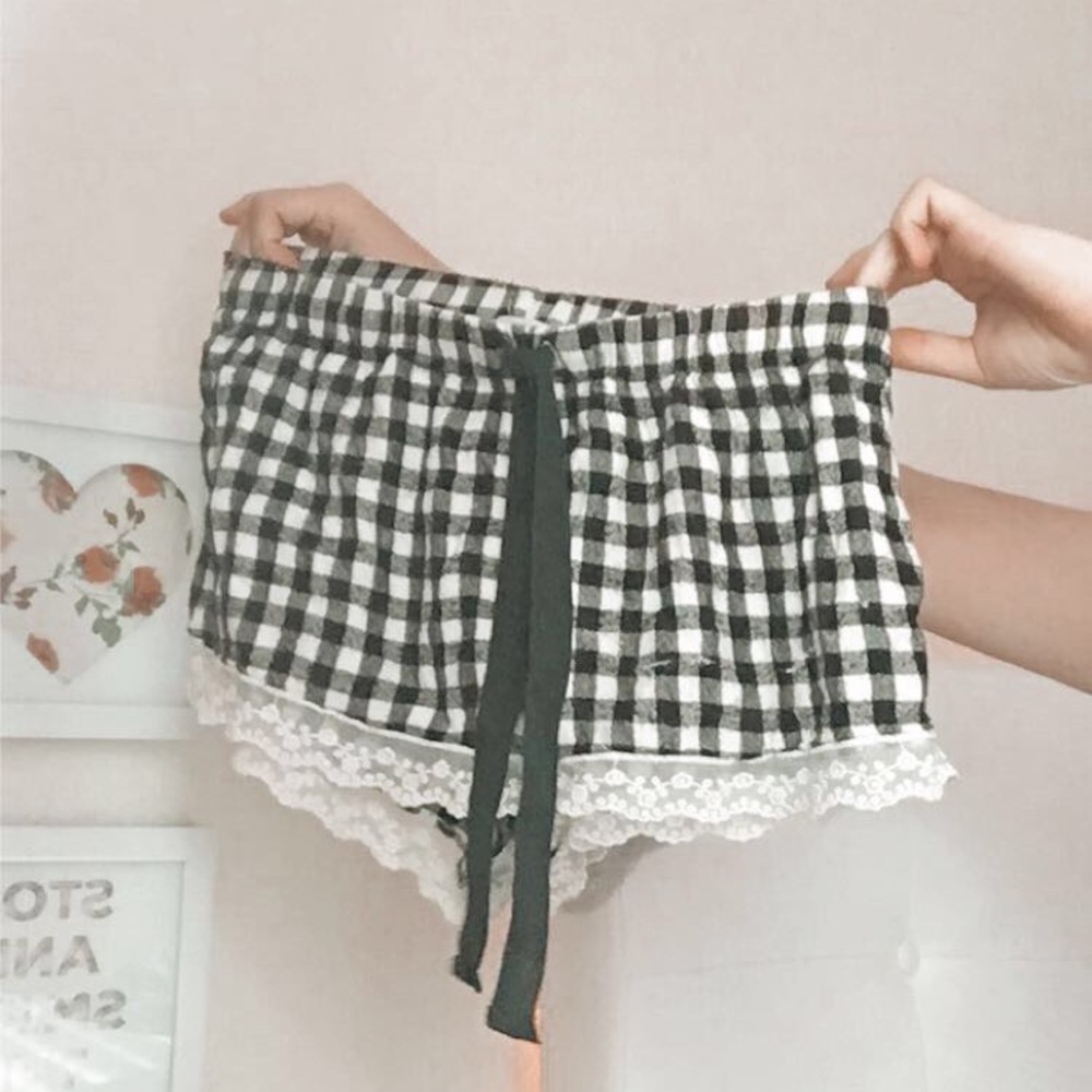Striped pajama shorts